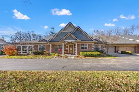 1994 Fort Harrods Dr, Lexington, KY 40503