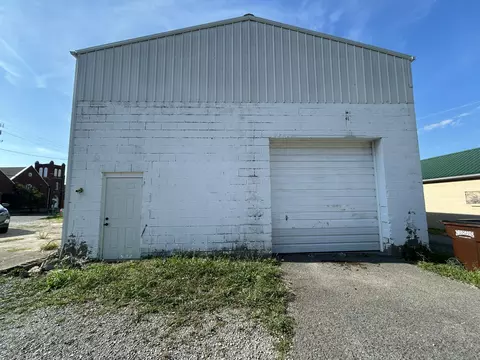 150 N 152 N Walnut St, Springfield, KY 40069 photo 2