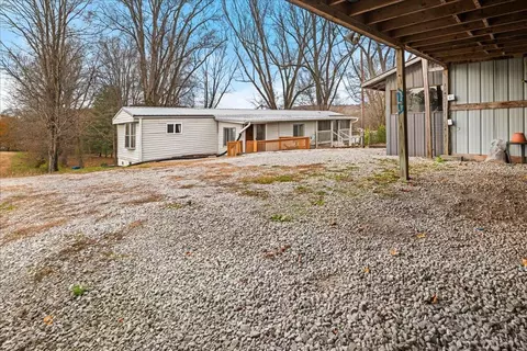 Exterior - 97 Circle Ln, Burnside, KY 42519 photo 5 of 10