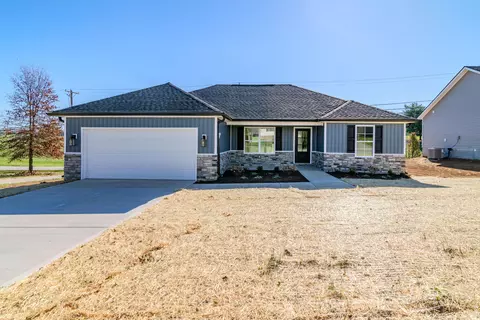 172 Doubletree Ct, Mount Sterling, KY 40353