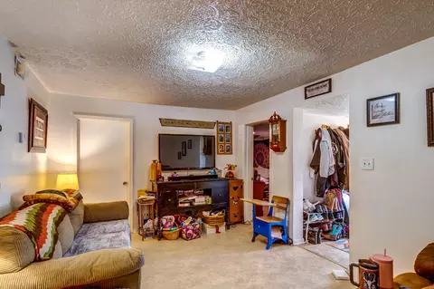 211 Mt Vernon Rd, Berea, KY 40403 photo 10