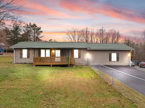 109 W Ridgeway Rd, Mckee, KY 40447