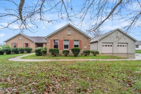 1192 Mccormick Ln, Lawrenceburg, KY 40342