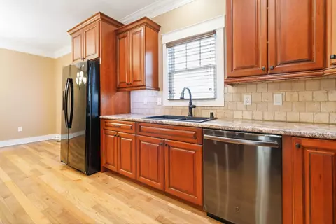 Kitchen - 1031 Hidden Ridge Dr, Waco, KY 40385 photo 4 of 5