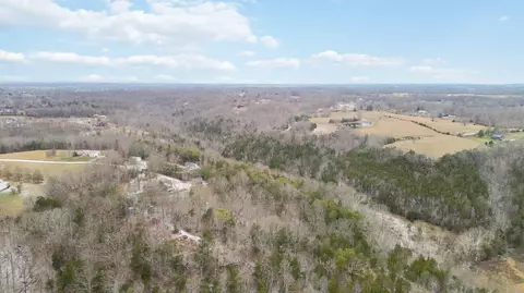 View/Area - 1031 Hidden Ridge Dr, Waco, KY 40385 photo 5 of 7