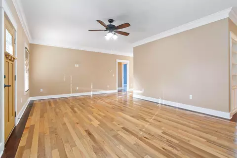 Living - 1031 Hidden Ridge Dr, Waco, KY 40385 photo 1 of 7