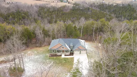 Exterior - 1031 Hidden Ridge Dr, Waco, KY 40385 photo 6 of 10