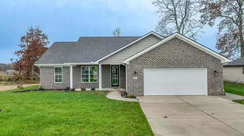 551 Chickasaw Dr, Richmond, KY 40475
