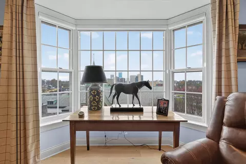 111 Woodland Ave, Lexington, KY 40502