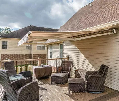 Exterior - 108 Cedar Stream Dr, Paris, KY 40361 photo 7 of 9