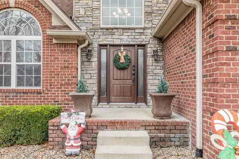 Entry Way - 108 Cedar Stream Dr, Paris, KY 40361 photo 1 of 4