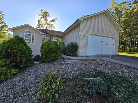 733 Waterworks Rd, London, KY 40741