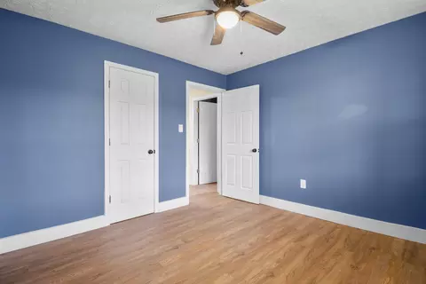 Bedroom - 1176 Eberle Rd, Mckee, KY 40447 photo 2 of 3