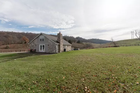 3236 Steele Branch Rd, Frankfort, KY 40601