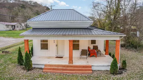 2768 Ky-198, Stanford, KY 40484