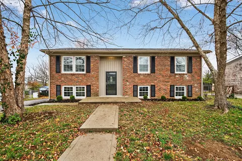 804 Janet St, Versailles, KY 40383
