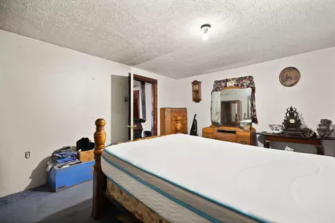 Bedroom - 535 Ashana Rd, Jackson, KY 41339 photo 3 of 8