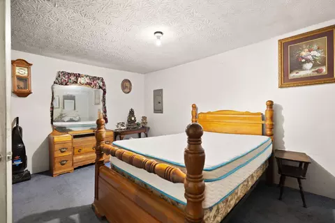 Bedroom - 535 Ashana Rd, Jackson, KY 41339 photo 2 of 8
