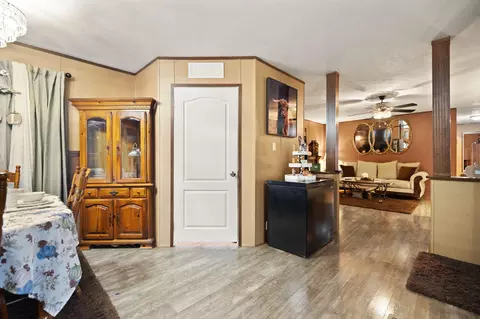 Entry Way - 535 Ashana Rd, Jackson, KY 41339 photo 4 of 4