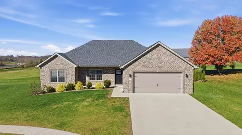 1506 Chardonnay Way, Berea, KY 40403