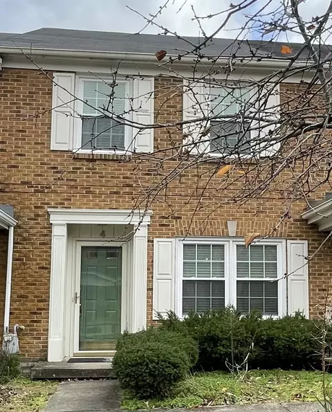 1125 Turkey Foot Rd, Lexington, KY 40502