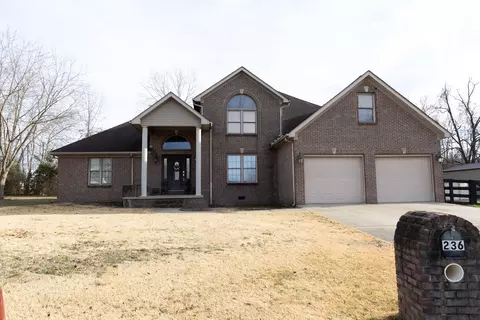 236 Autumn Ct, Berea, KY 40403