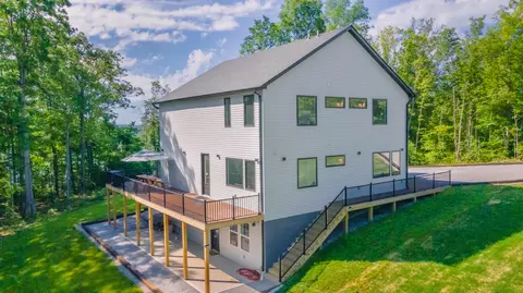 Exterior - 348 Restful Run Rd, Nancy, KY 42544 photo 2 of 10