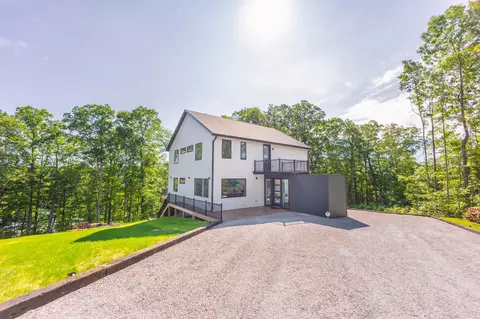 Exterior - 348 Restful Run Rd, Nancy, KY 42544 photo 7 of 10