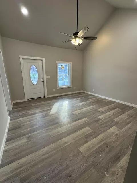Living - 111 E College St, Georgetown, KY 40324 photo 1 of 2