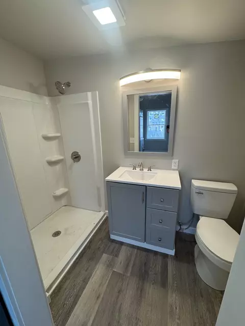 Bath - 111 E College St, Georgetown, KY 40324 photo 2 of 2