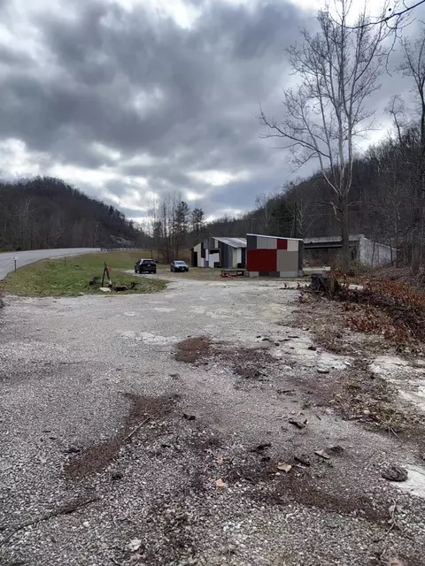 655 Morgan Frk, Morehead, KY 40351 photo 4