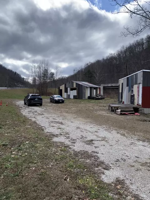655 Morgan Frk, Morehead, KY 40351 photo 3