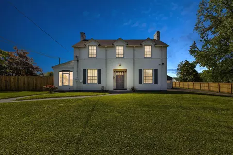 110 Winn St, Mount Sterling, KY 40353
