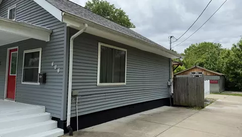Exterior - 606 Prospect St, Berea, KY 40403 photo 2 of 15