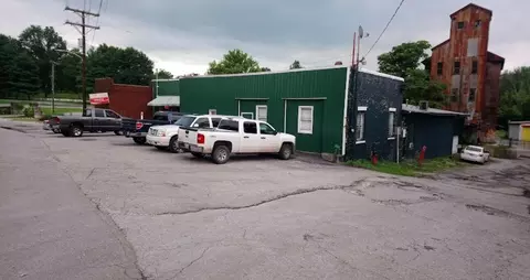 6 E 8 E Main St, Paris, KY 40361