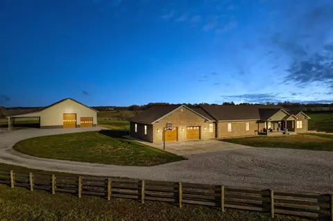 351 Benton Rd, Mount Sterling, KY 40353