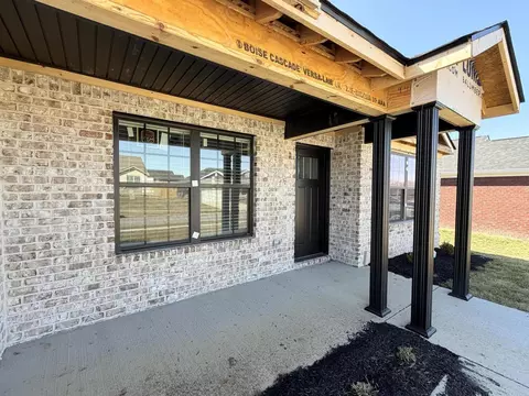 Exterior - 227 Brook Cv, Berea, KY 40403 photo 2 of 3
