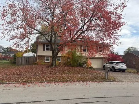1353 Post Oak Rd, Lexington, KY 40517