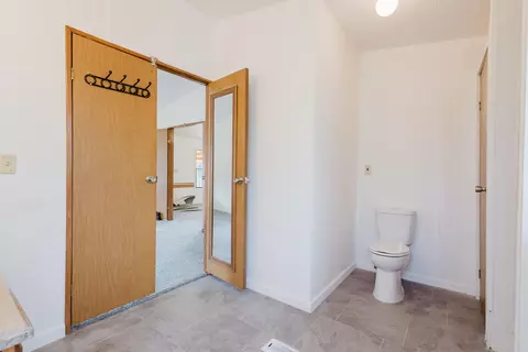 Bath - 430 Apache Dr, Paint Lick, KY 40461 photo 6 of 6