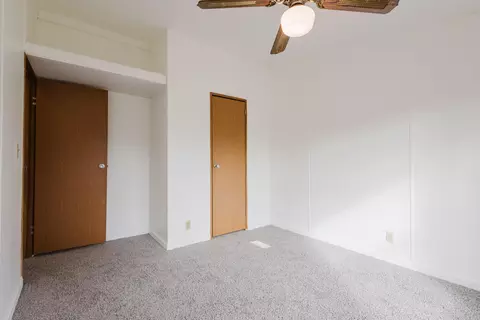 Bedroom - 430 Apache Dr, Paint Lick, KY 40461 photo 4 of 11