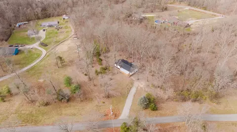 View/Area - 430 Apache Dr, Paint Lick, KY 40461 photo 1 of 7