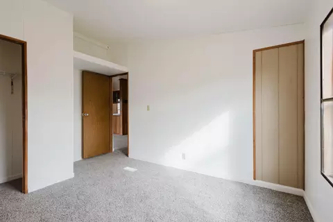 Bedroom - 430 Apache Dr, Paint Lick, KY 40461 photo 7 of 11