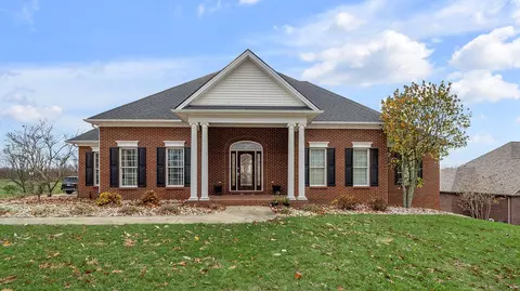 386 Silver Lake Dr, Mount Sterling, KY 40353