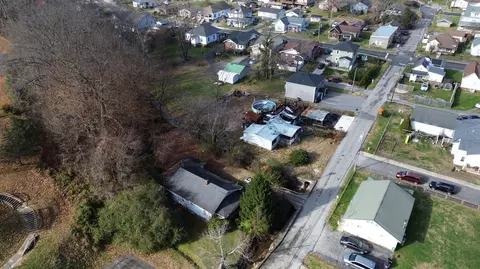 602 Steele St, Corbin, KY 40701 photo 4