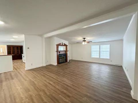 Living - 331 Ellen Ln, Gray, KY 40734 photo 1 of 5