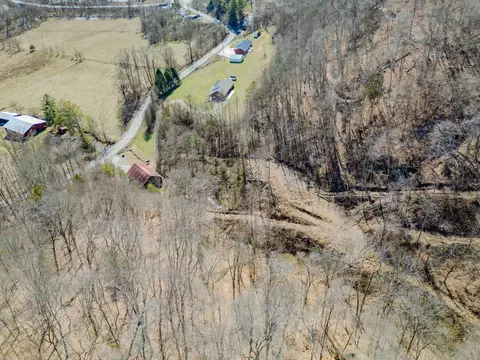 9999 S Hwy 1482, Oneida, KY 40972 photo 13