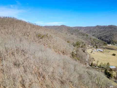 9999 S Hwy 1482, Oneida, KY 40972 photo 12