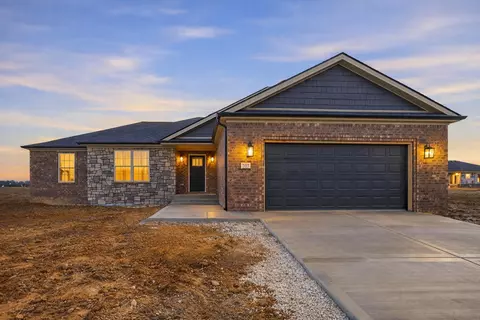 707 Spokane Dr, Richmond, KY 40475
