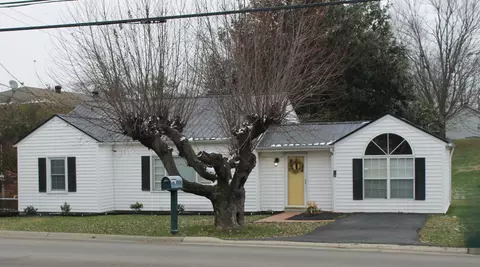 209 Boggs Ln, Richmond, KY 40475