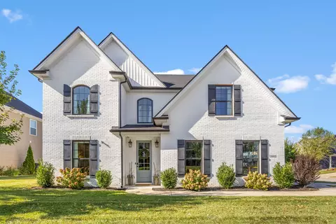 2002 Covington Dr, Lexington, KY 40509
